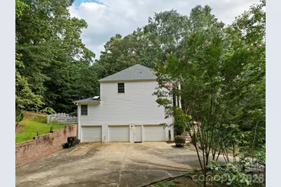 314 Sweetwater Hills Drive, Hendersonville, NC 28791 - Photo 13