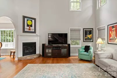 314 Sweetwater Hills Drive, Hendersonville, NC 28791 - Photo 5