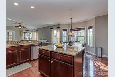 12103 Crescent Run Court, Charlotte, NC 28277 - Photo 9