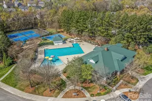 12103 Crescent Run Ct, Charlotte, NC 28277 - Photo 45