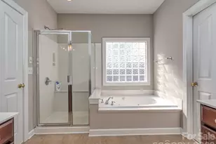 12103 Crescent Run Ct, Charlotte, NC 28277 - Photo 19