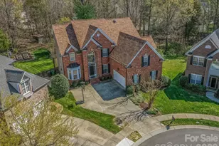 12103 Crescent Run Ct, Charlotte, NC 28277 - Photo 37