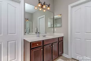 12103 Crescent Run Ct, Charlotte, NC 28277 - Photo 21