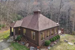 1012 Alarka Highlands Dr, Bryson City, NC 28713 - Photo 11
