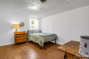 54 Broadway Ave, Tryon, NC 28782 - Photo 31