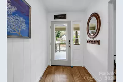 54 Broadway Avenue, Tryon, NC 28782 - Photo 5