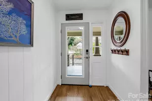 54 Broadway Ave, Tryon, NC 28782 - Photo 5