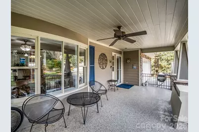 54 Broadway Avenue, Tryon, NC 28782 - Photo 3