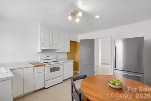 209 Edgewood Dr, Wingate, NC 28174 - Photo 11