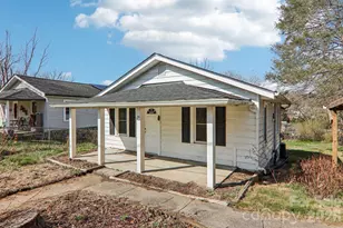24 Pelzer St, Asheville, NC 28804 - Photo 1
