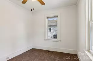 24 Pelzer St, Asheville, NC 28804 - Photo 17