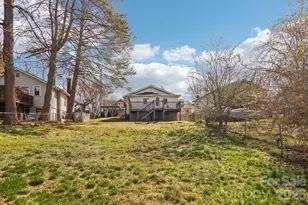 24 Pelzer St, Asheville, NC 28804 - Photo 29