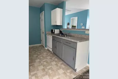 3514 Crestridge Drive, Charlotte, NC 28217 - Photo 7