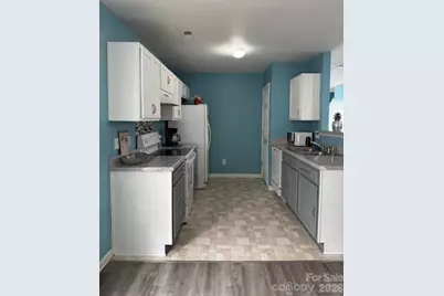 3514 Crestridge Drive, Charlotte, NC 28217 - Photo 9