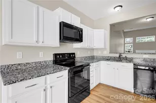 121 Kase Ct, Mooresville, NC 28117 - Photo 7