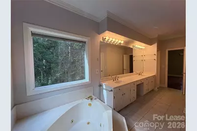 27 Mountain Lake Drive, Hendersonville, NC 28739 - Photo 7