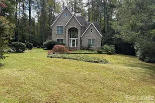 27 Mountain Lake Dr, Hendersonville, NC 28739 - Photo 1