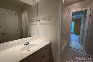 27 Mountain Lake Dr, Hendersonville, NC 28739 - Photo 13