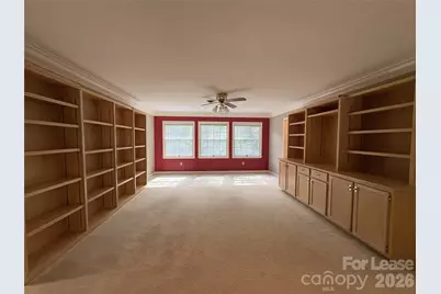 27 Mountain Lake Drive, Hendersonville, NC 28739 - Photo 9