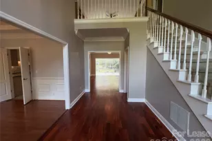 27 Mountain Lake Dr, Hendersonville, NC 28739 - Photo 25