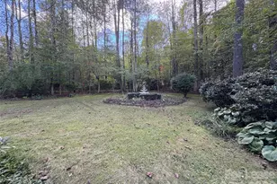 27 Mountain Lake Dr, Hendersonville, NC 28739 - Photo 41