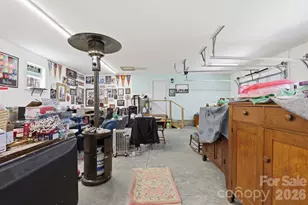 6998 Nobby Lail Rd, Connelly Springs, NC 28612 - Photo 35