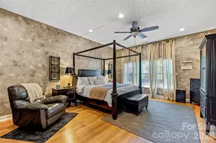 672 Blythe St, Hendersonville, NC 28739 - Photo 21