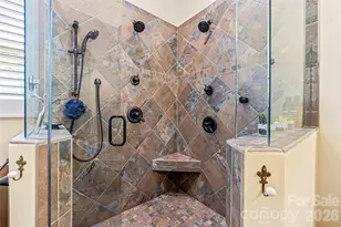 672 Blythe St, Hendersonville, NC 28739 - Photo 25