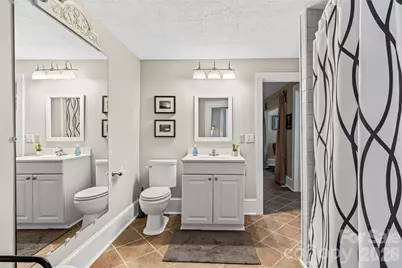 672 Blythe Street, Hendersonville, NC 28739 - Photo 29