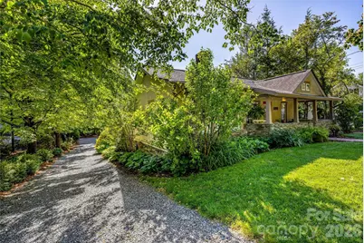 672 Blythe Street, Hendersonville, NC 28739 - Photo 39