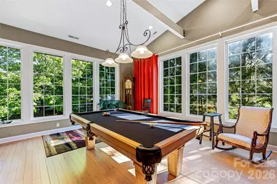 672 Blythe Street, Hendersonville, NC 28739 - Photo 3