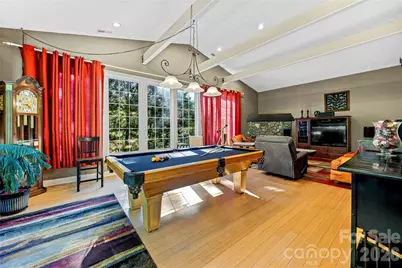 672 Blythe Street, Hendersonville, NC 28739 - Photo 11