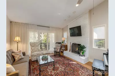 701 Red Oak Drive, Hendersonville, NC 28791 - Photo 5