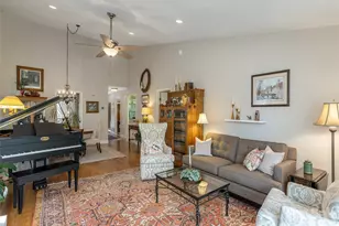 701 Red Oak Dr, Hendersonville, NC 28791 - Photo 7