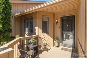 701 Red Oak Dr, Hendersonville, NC 28791 - Photo 3