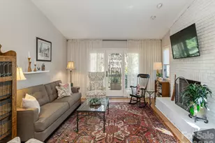 701 Red Oak Dr, Hendersonville, NC 28791 - Photo 9