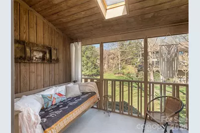 701 Red Oak Drive, Hendersonville, NC 28791 - Photo 23