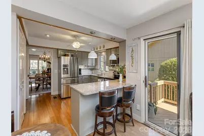 701 Red Oak Drive, Hendersonville, NC 28791 - Photo 15