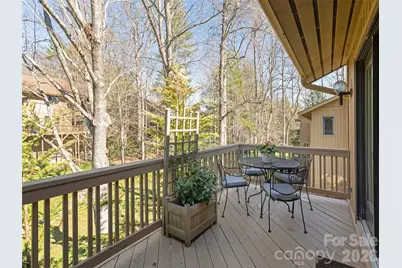 701 Red Oak Drive, Hendersonville, NC 28791 - Photo 11