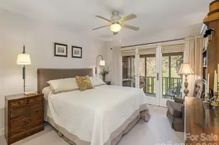 701 Red Oak Dr, Hendersonville, NC 28791 - Photo 25