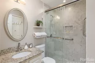 701 Red Oak Dr, Hendersonville, NC 28791 - Photo 29