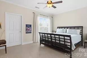 2820 Summer Valley Ct, Charlotte, NC 28269 - Photo 31