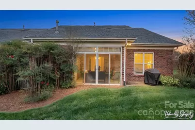 2820 Summer Valley Court, Charlotte, NC 28269 - Photo 3