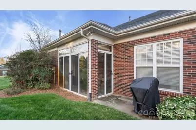 2820 Summer Valley Court, Charlotte, NC 28269 - Photo 11