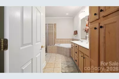 2820 Summer Valley Court, Charlotte, NC 28269 - Photo 33