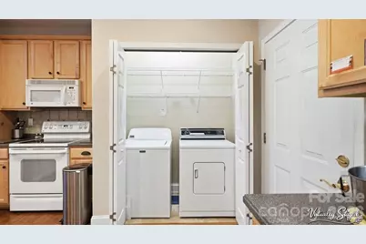 2820 Summer Valley Court, Charlotte, NC 28269 - Photo 19