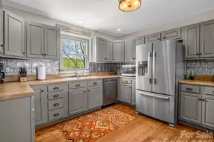 200 Granite Bridge Ct, Black Mountain, NC 28711 - Photo 23