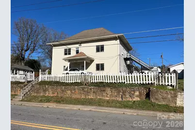 524 Baldwin Avenue, Marion, NC 28752 - Photo 7