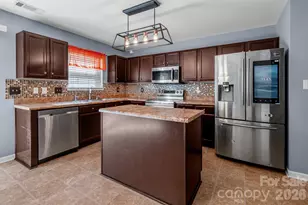 9520 Eagle Feathers Drive, Charlotte, NC 28214 - Photo 15