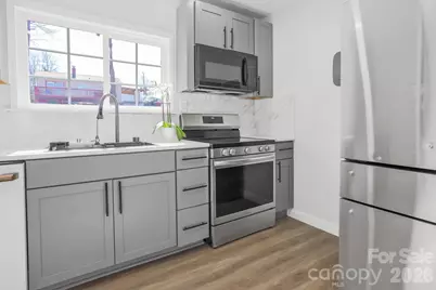 2991 1st Avenue Place NW, Hickory, NC 28601 - Photo 11